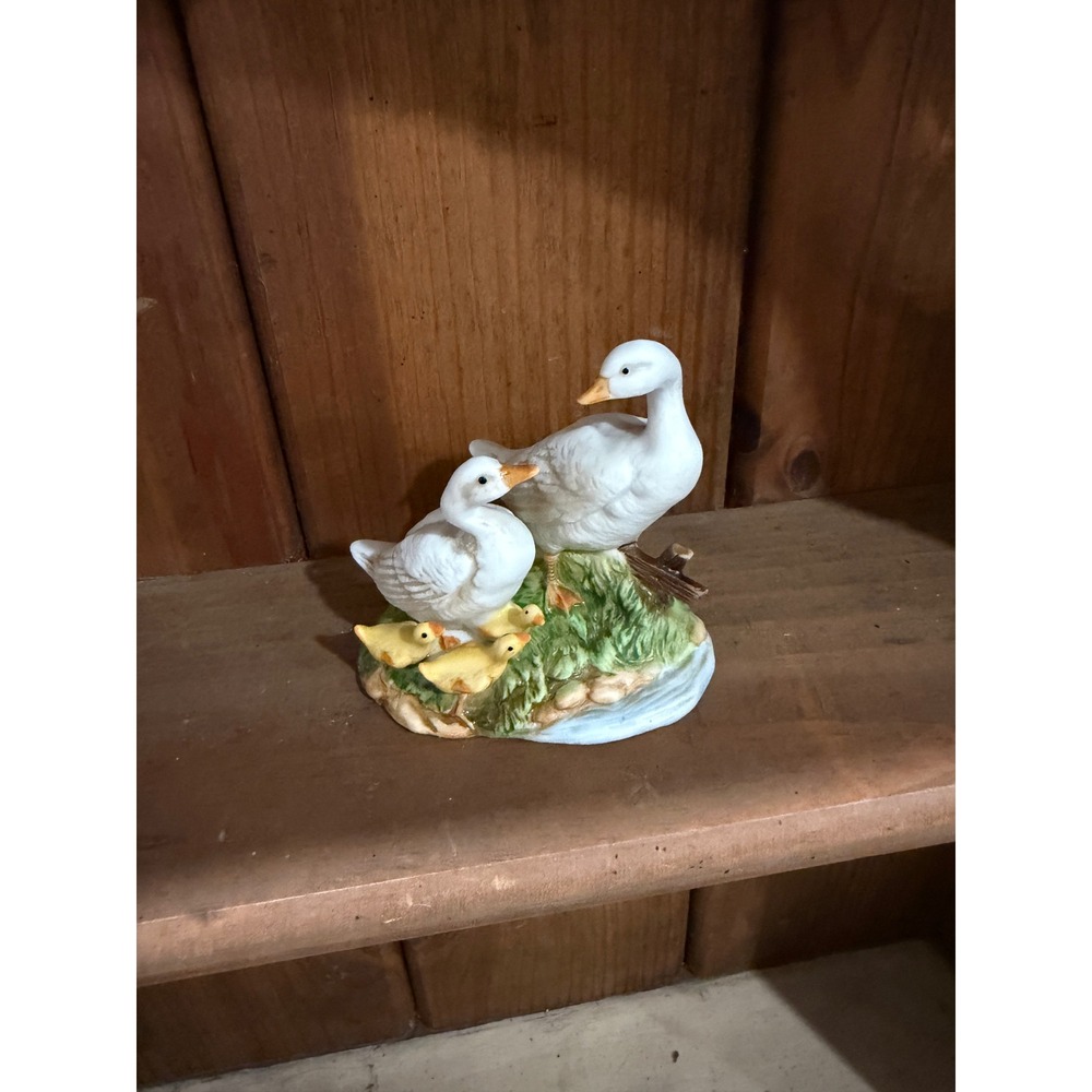Vintage Porcelain Duck Family Figurine White Ducks and Ducklings Statuette